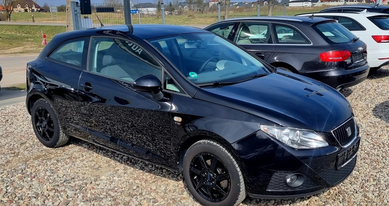 Seat Ibiza cena 26000 przebieg: 212000, rok produkcji 2010 z Tłuszcz małe 137